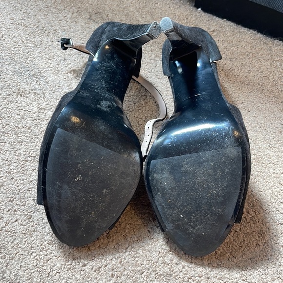 Black Peep Toe Sandals - Picture 5 of 5